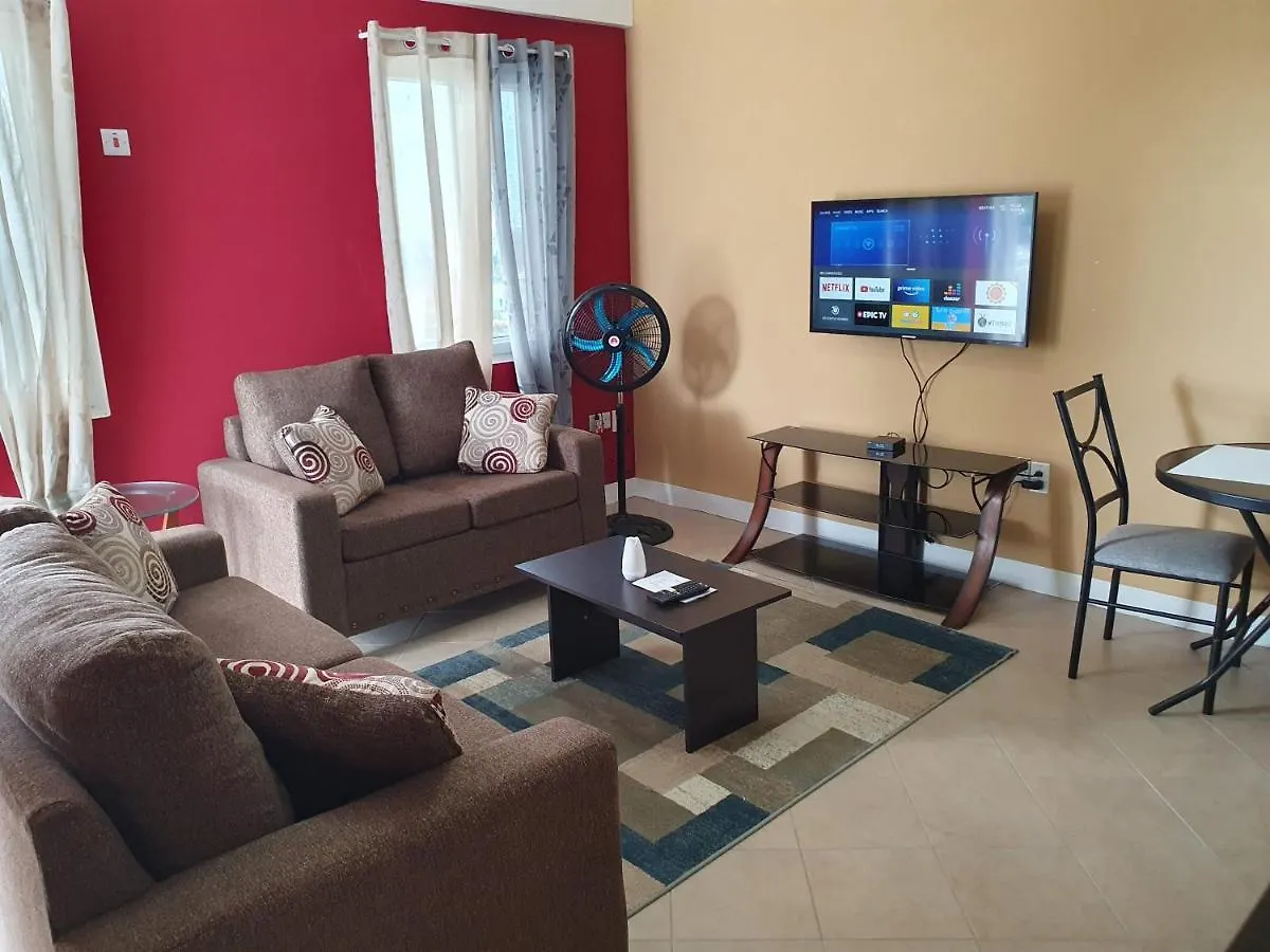 Vip Residence - Ocean & Pool View Lovely 2-Bedroom Apartment 罗索