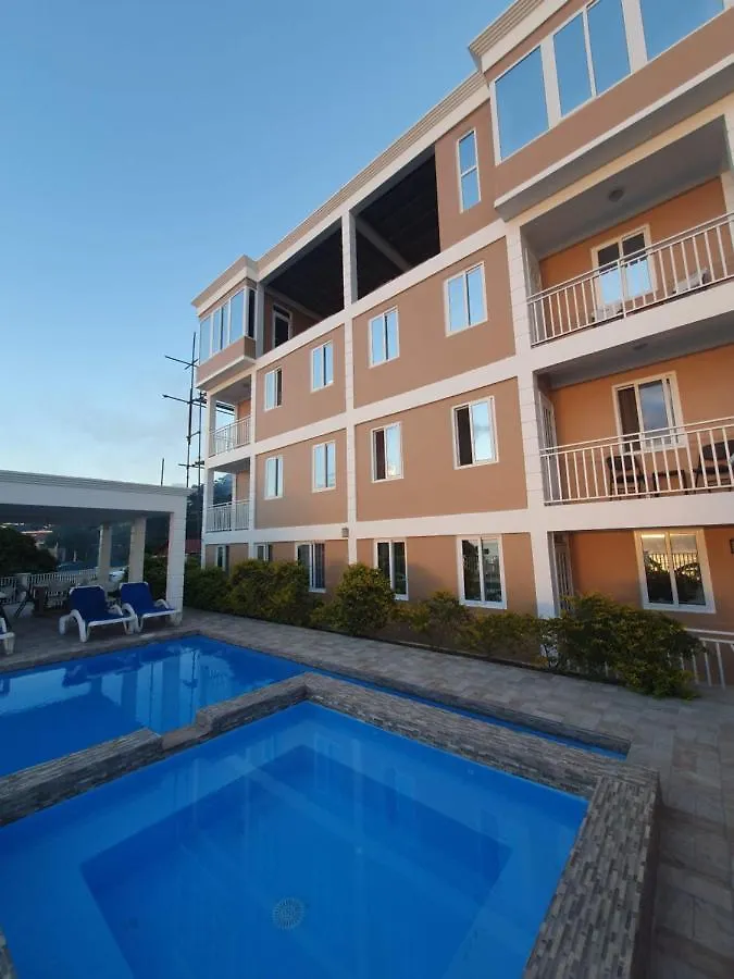 Vip Residence - Ocean & Pool View Lovely 2-Bedroom Apartment 罗索
